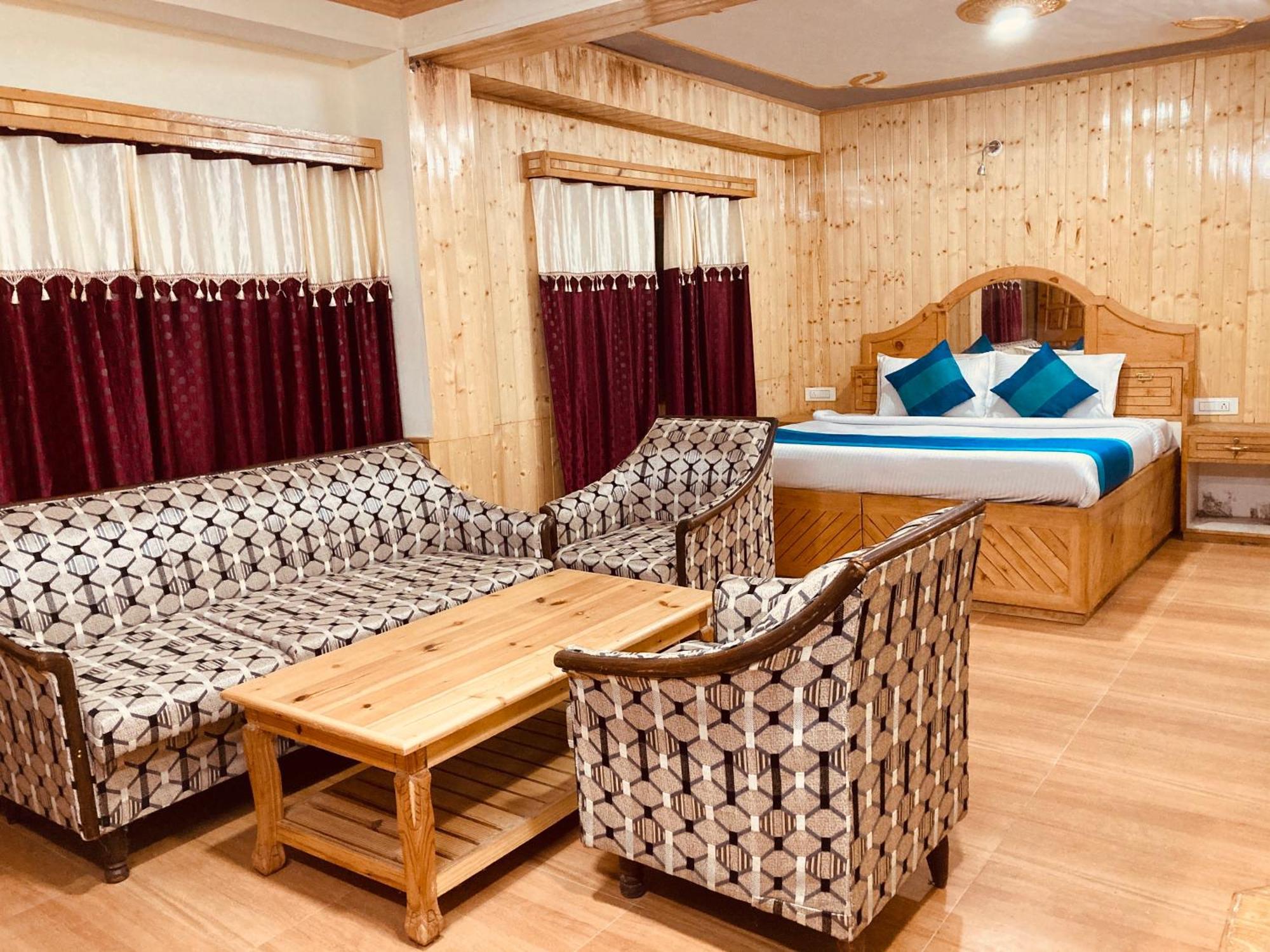Woods Villa Cottage, Manali Экстерьер фото